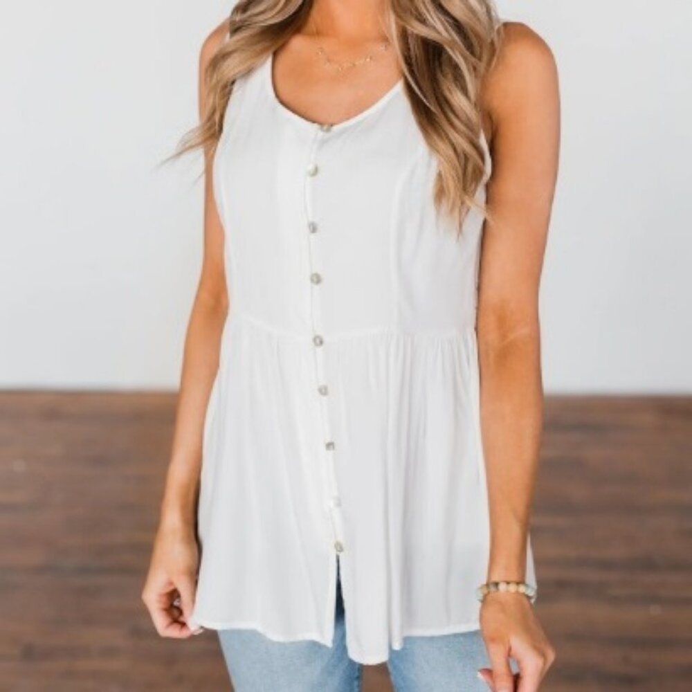 P.S. LOVE White (or Off-White) Lace Sleeveless Button Down Tank Top Small